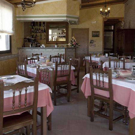 Hotel Linares Poio Esterno foto
