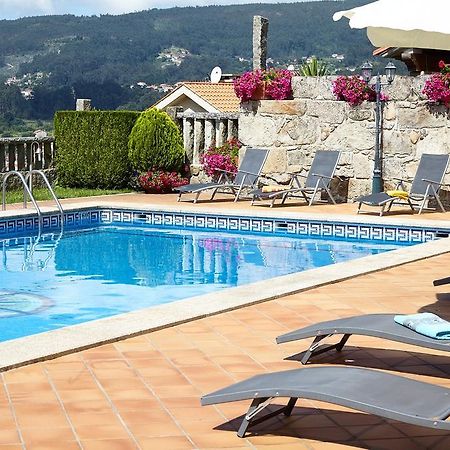 Hotel Linares Poio Esterno foto